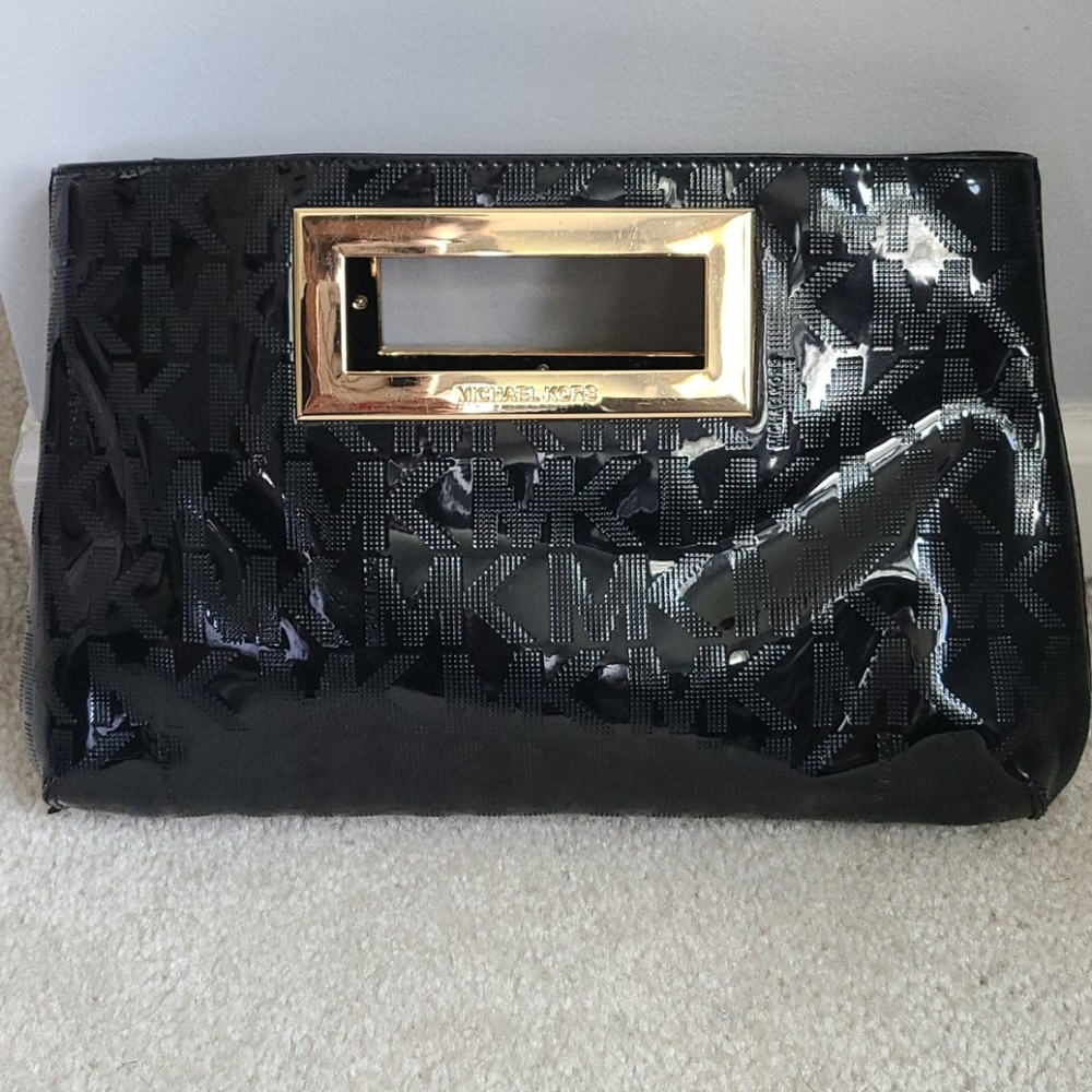 XL Michael Kors Clutch